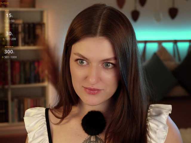 Lianna's BongaCams show and profile