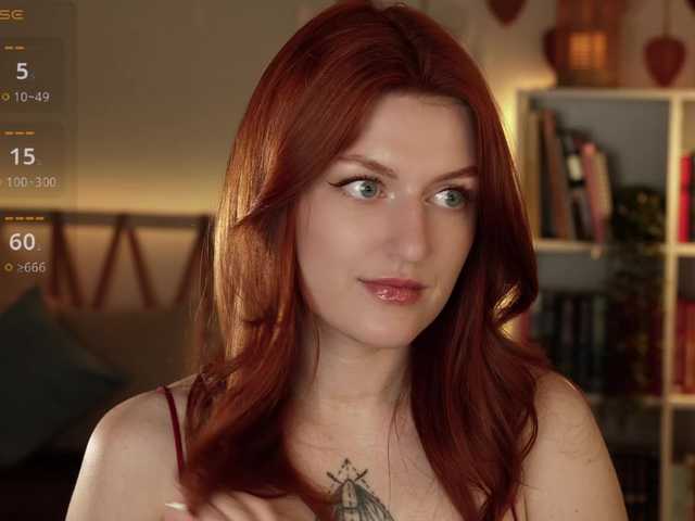 Lianna's BongaCams show and profile