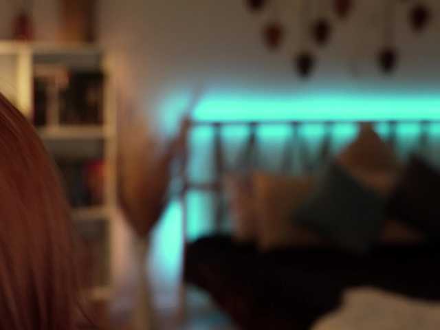 Lianna's BongaCams show and profile