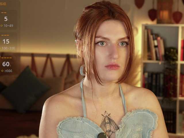 Lianna's BongaCams show and profile