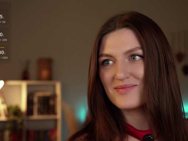 Lianna's BongaCams show and profile