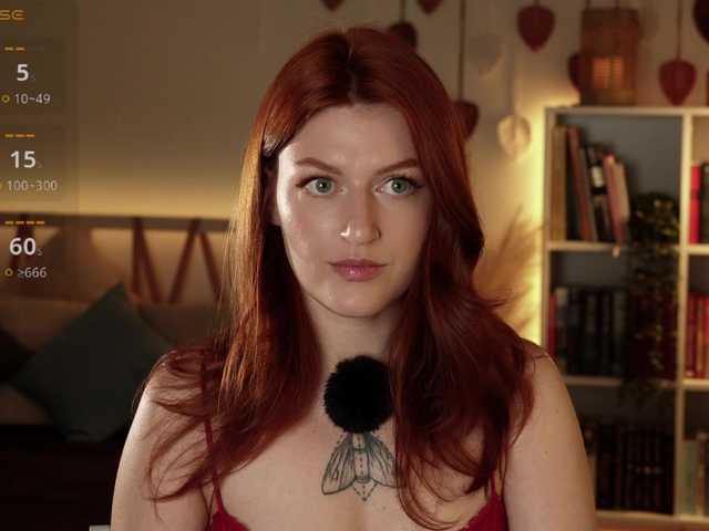 Lianna's BongaCams show and profile