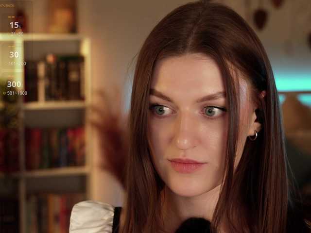 Lianna's BongaCams show and profile