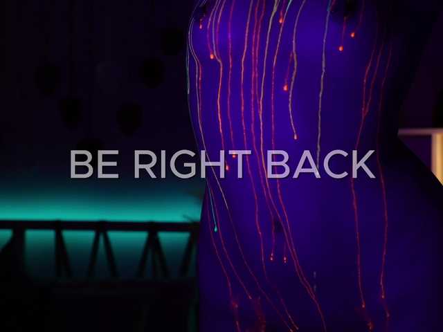 Lianna's BongaCams show and profile