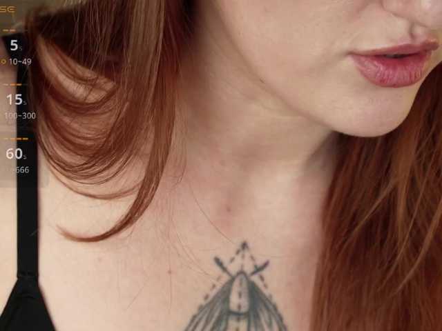 Lianna's BongaCams show and profile