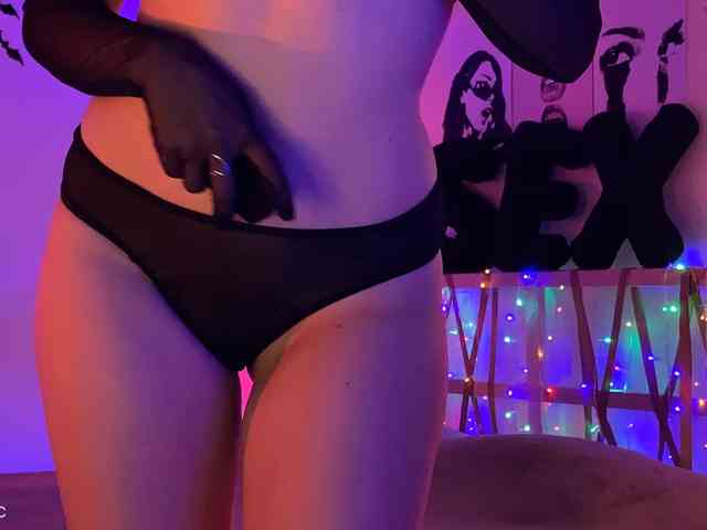 Lianna Live Webcam on BongaCams