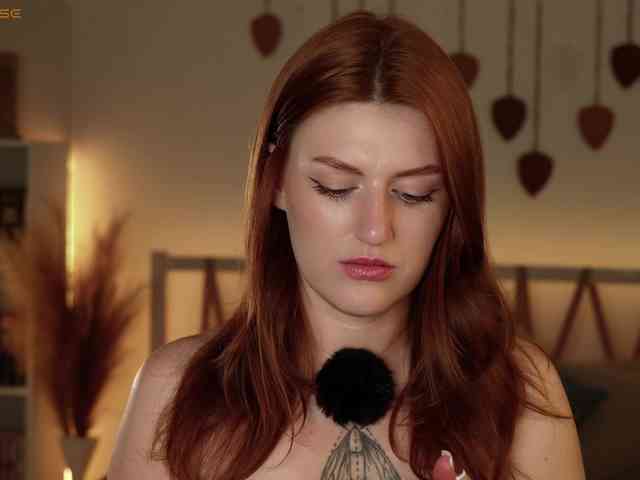 Lianna Live Webcam on BongaCams