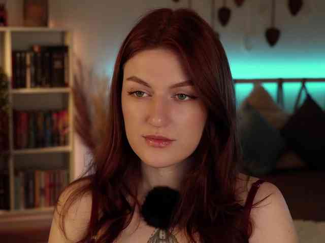 Lianna Live Webcam on BongaCams