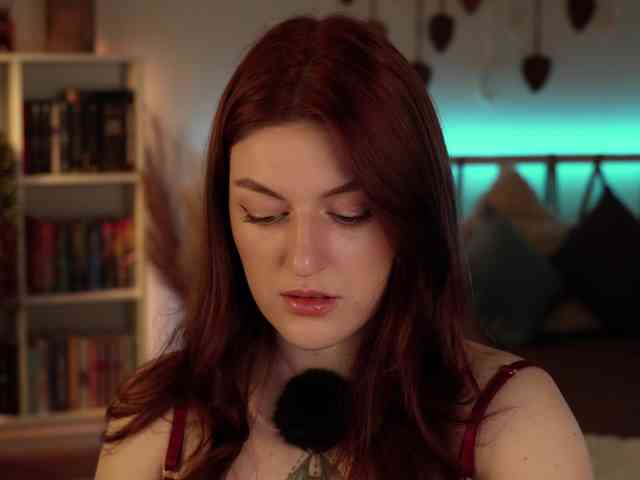 Lianna Live Webcam on BongaCams