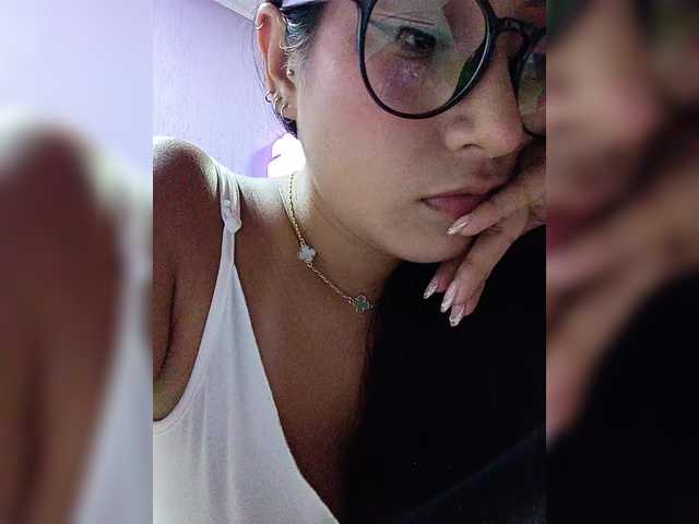 HanaParker's BongaCams show and profile