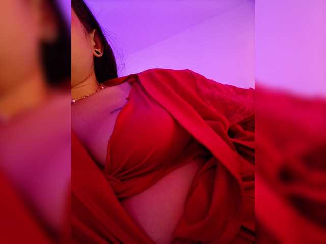 HanaParker from BongaCams