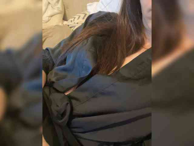 Yasminechienne webcam