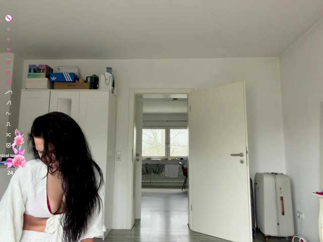 MerleRusson's BongaCams show and profile