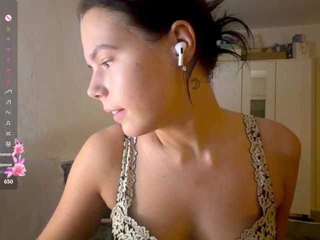 MerleRusson's BongaCams show and profile