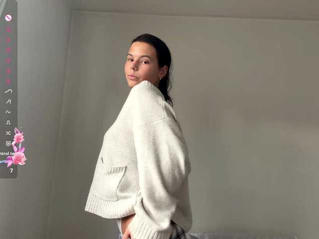 MerleRusson's BongaCams show and profile