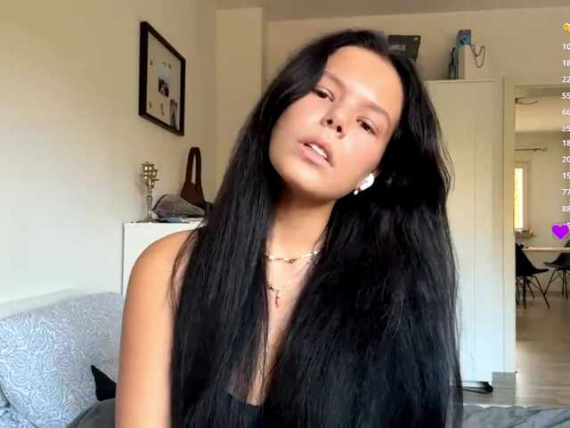  MerleRusson chat room