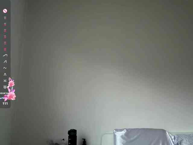 MerleRusson Live Webcam on BongaCams