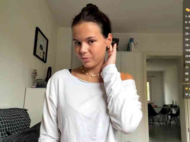 MerleRusson webcam
