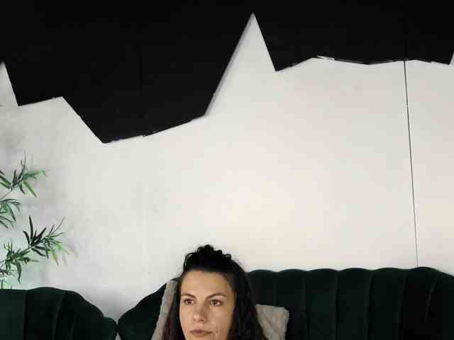 CaroLynn webcam