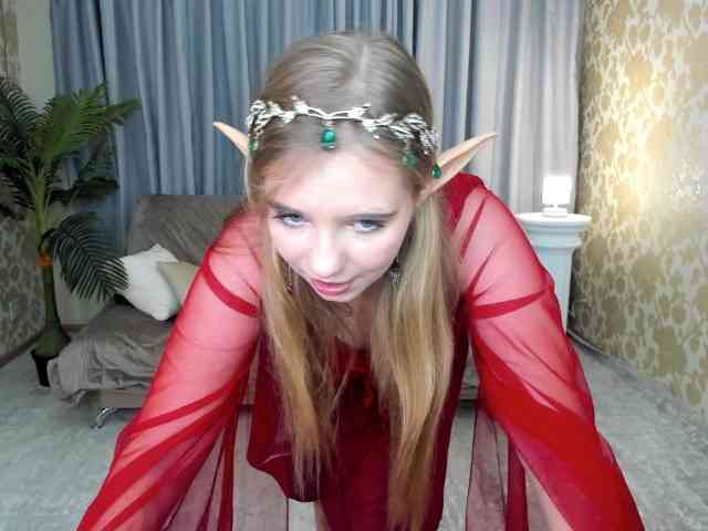 LunaCosplay webcam