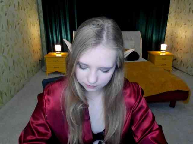 LunaCosplay webcam