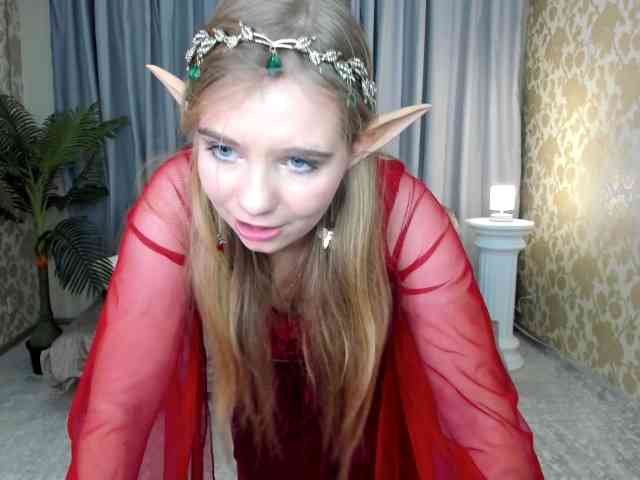 LunaCosplay webcam