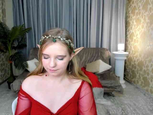 LunaCosplay webcam