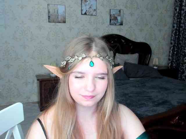 LunaCosplay webcam