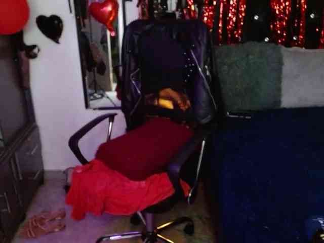 Ameliemartinez webcam