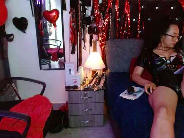 Ameliemartinez webcam