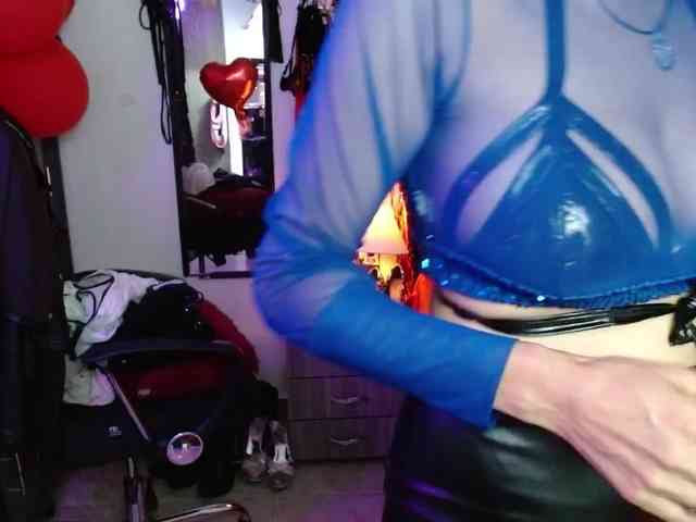 Ameliemartinez webcam