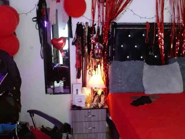 Ameliemartinez webcam