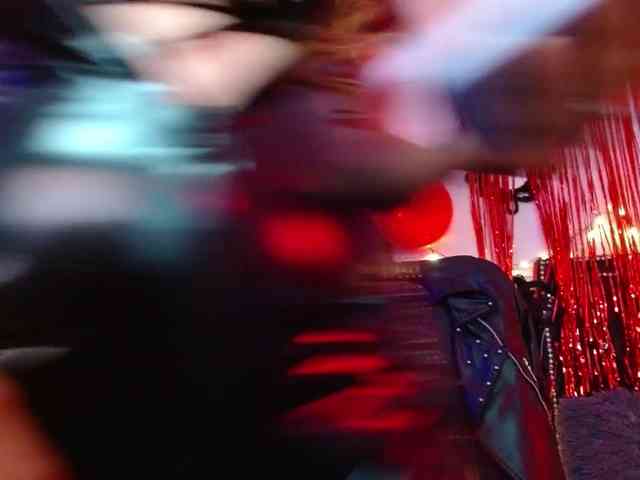 Ameliemartinez webcam