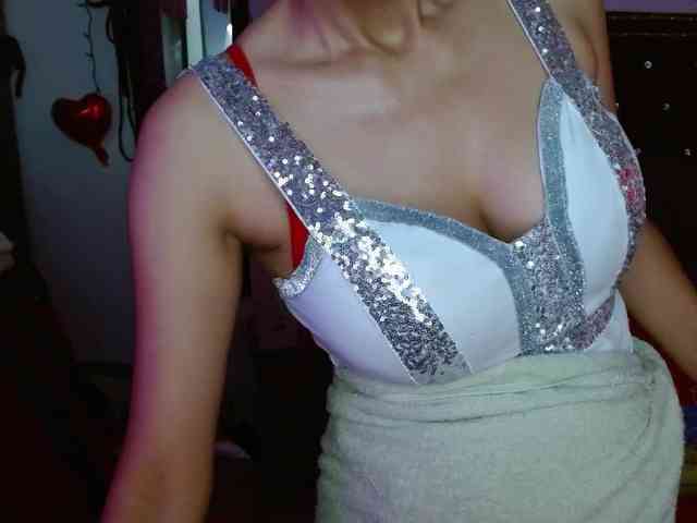 Ameliemartinez webcam