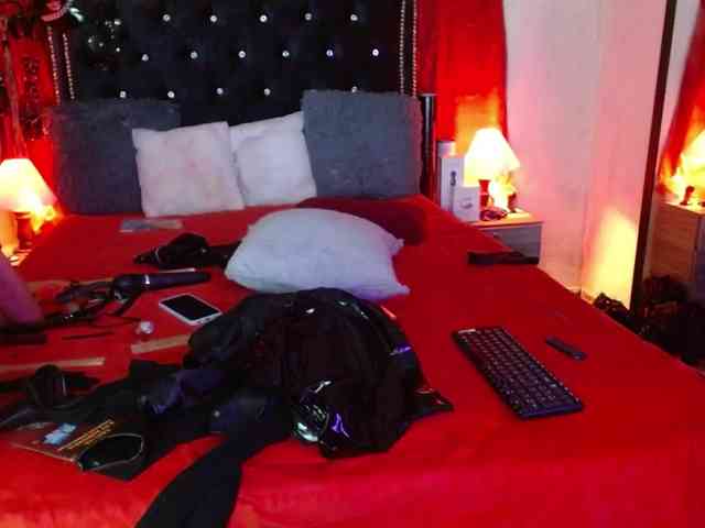 Ameliemartinez webcam