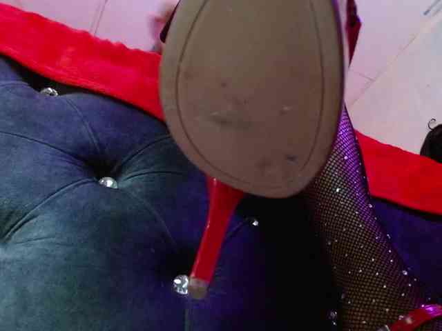 Ameliemartinez webcam