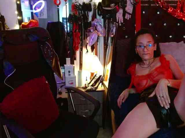 Ameliemartinez webcam