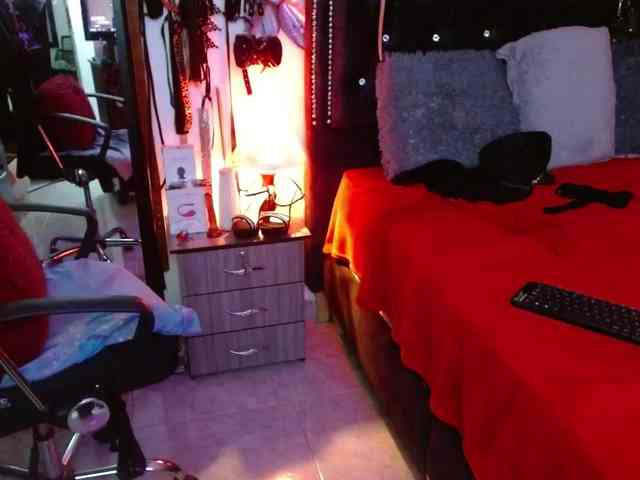 Ameliemartinez Ameliemartinez