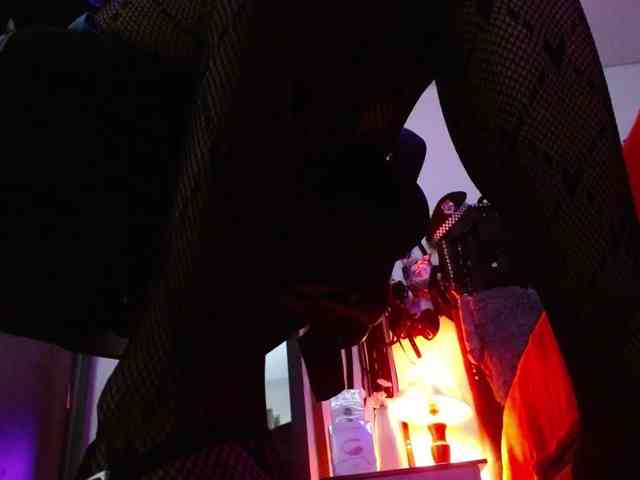 Ameliemartinez webcam