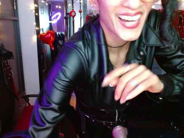 Ameliemartinez webcam