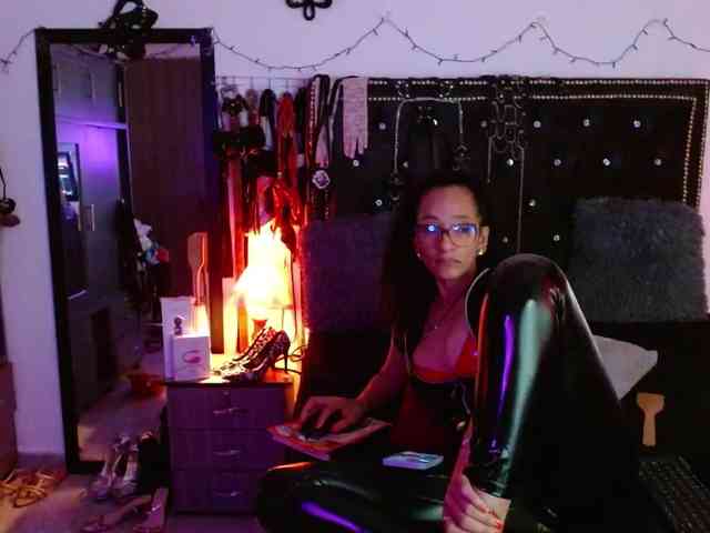 Ameliemartinez webcam