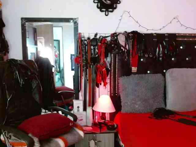 Ameliemartinez webcam