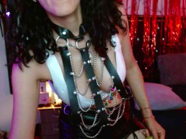 Ameliemartinez webcam