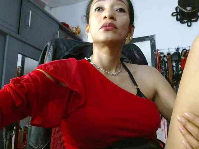 Ameliemartinez webcam