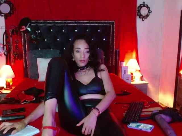 Ameliemartinez webcam