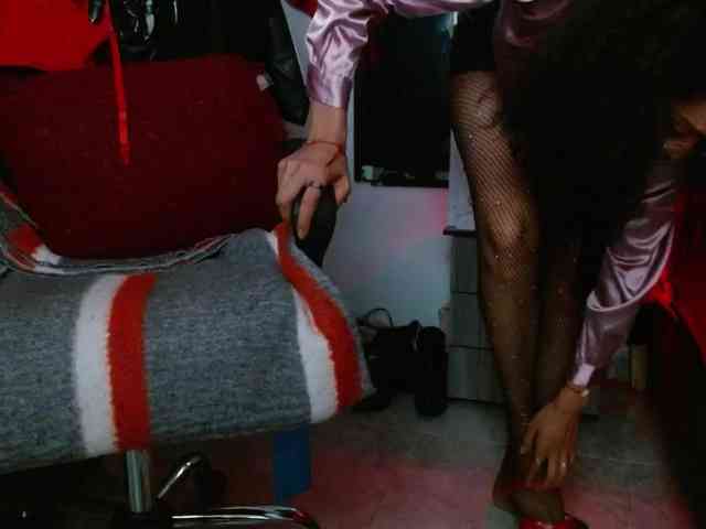 Ameliemartinez webcam