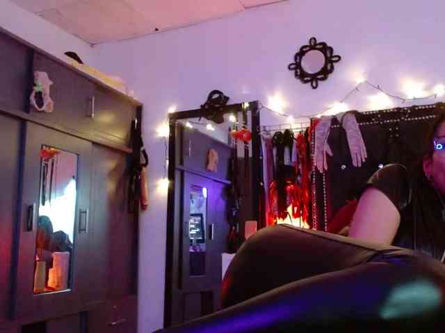 Ameliemartinez webcam