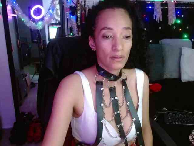 Ameliemartinez Ameliemartinez