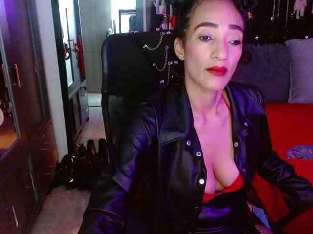 Ameliemartinez webcam