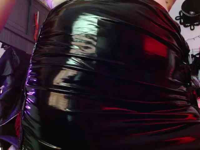 Ameliemartinez webcam